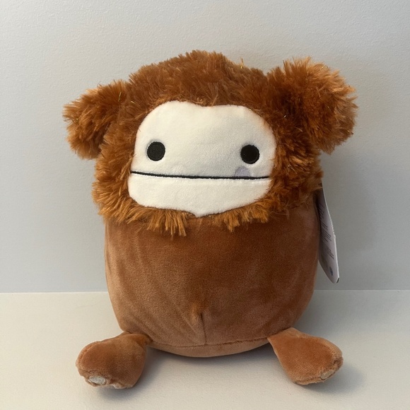 NWT Benny the Tinsel Hair Bigfoot Squishmallow - Picture 2 of 4